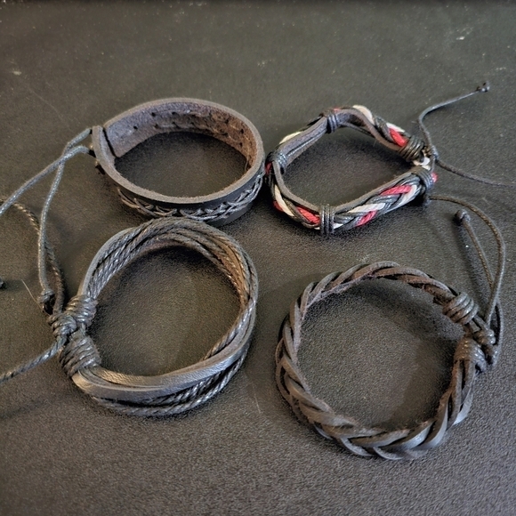 Adjustable Black Leather Wristbands Bracelet Set Unisex - Picture 4 of 6